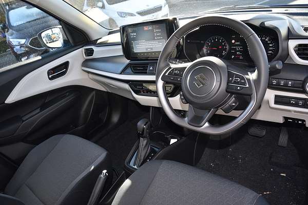 2024 Suzuki Swift Hybrid Plus UZ