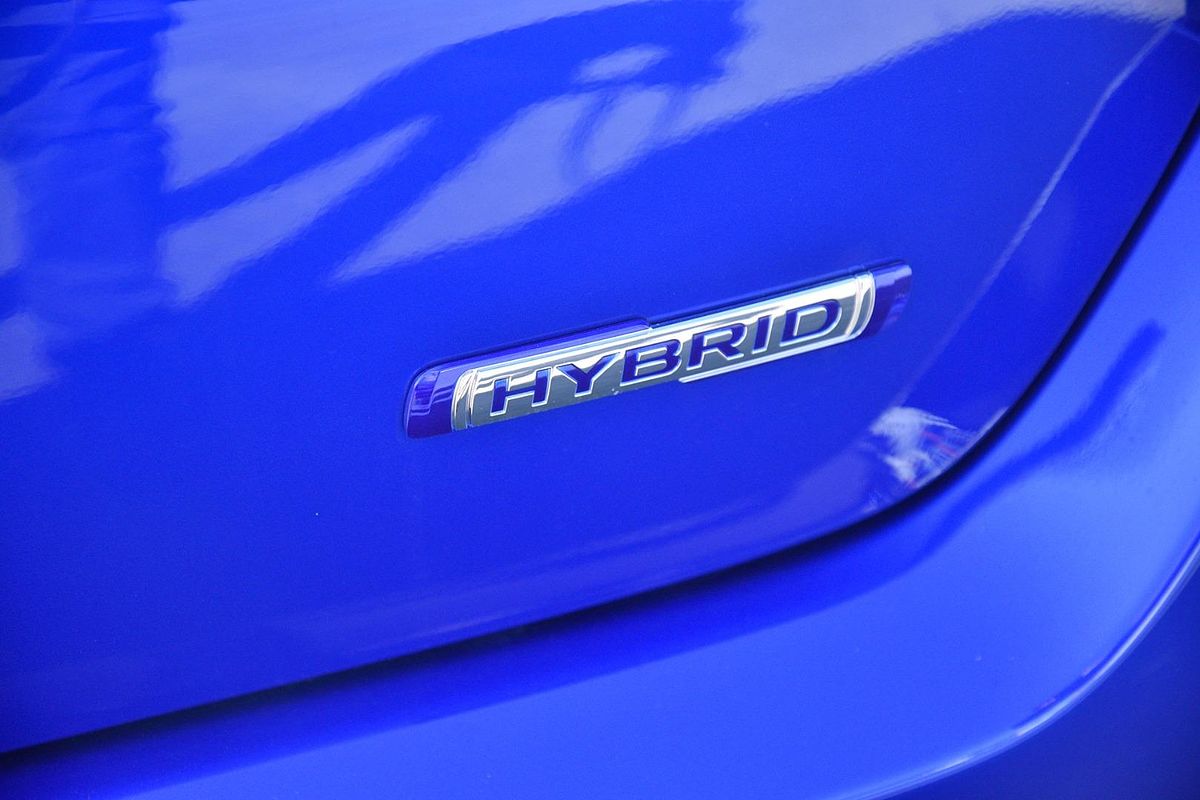 2024 Suzuki Swift Hybrid Plus UZ