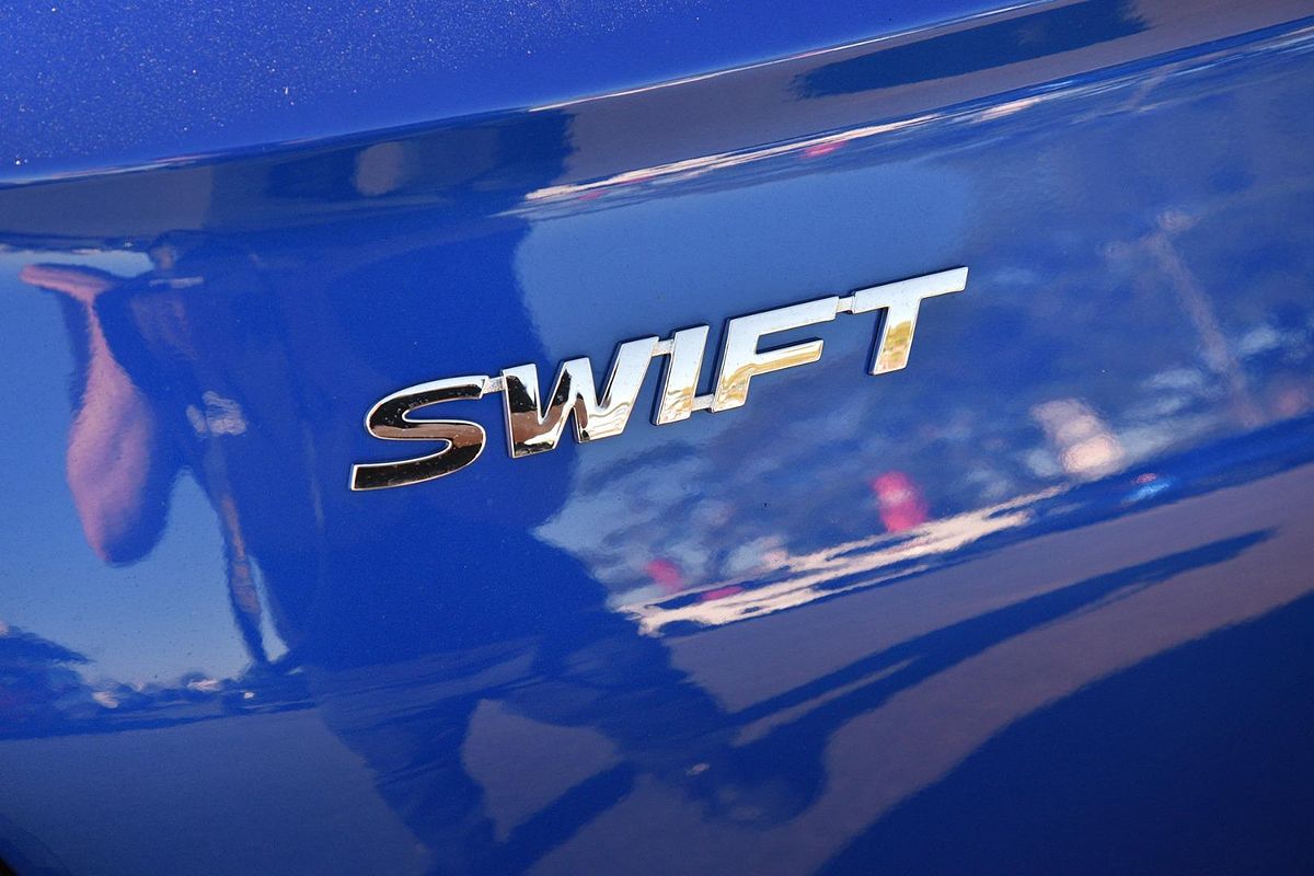 2024 Suzuki Swift Hybrid Plus UZ