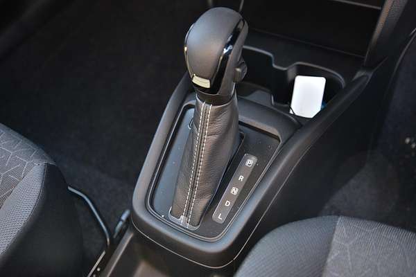 2024 Suzuki Swift Hybrid Plus UZ
