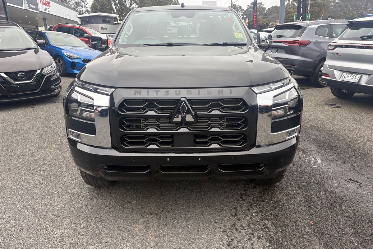 2025 Mitsubishi Triton GLS MV 4X4