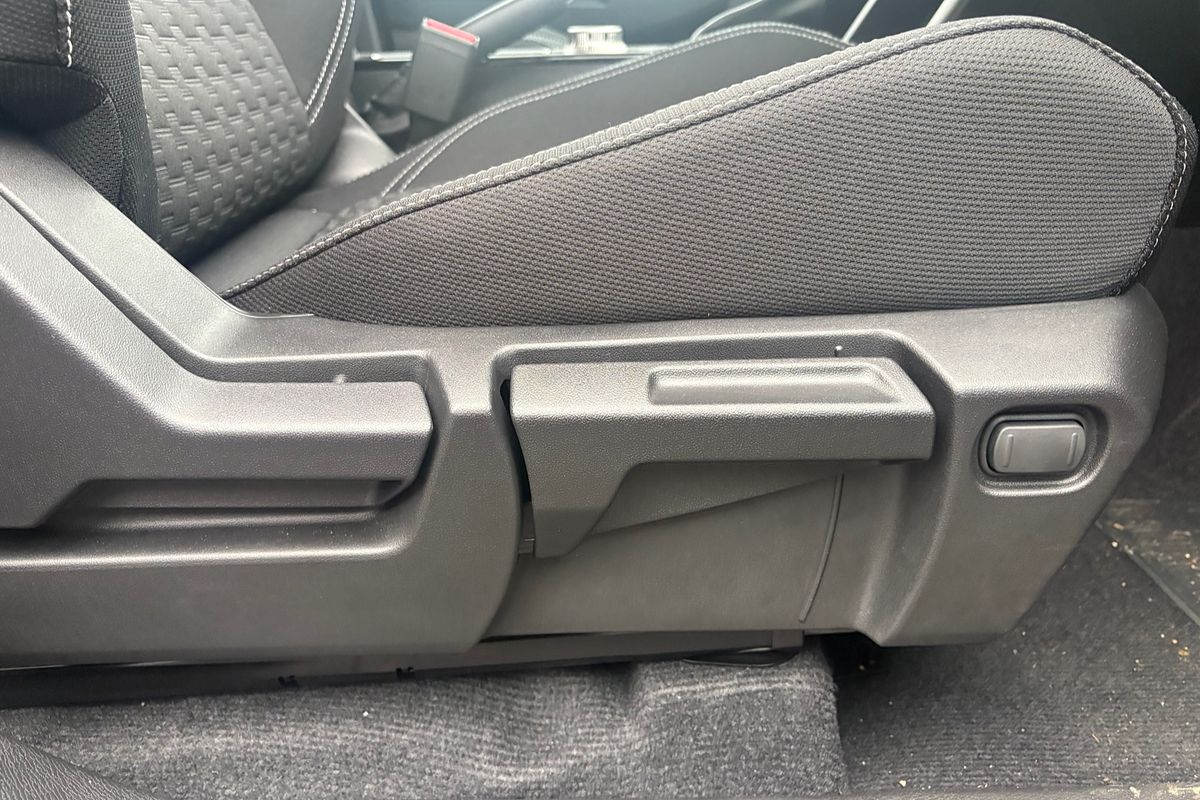 2025 Mitsubishi Triton GLS MV 4X4