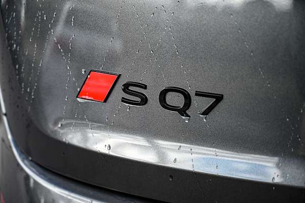 2025 Audi SQ7 TFSI 4M