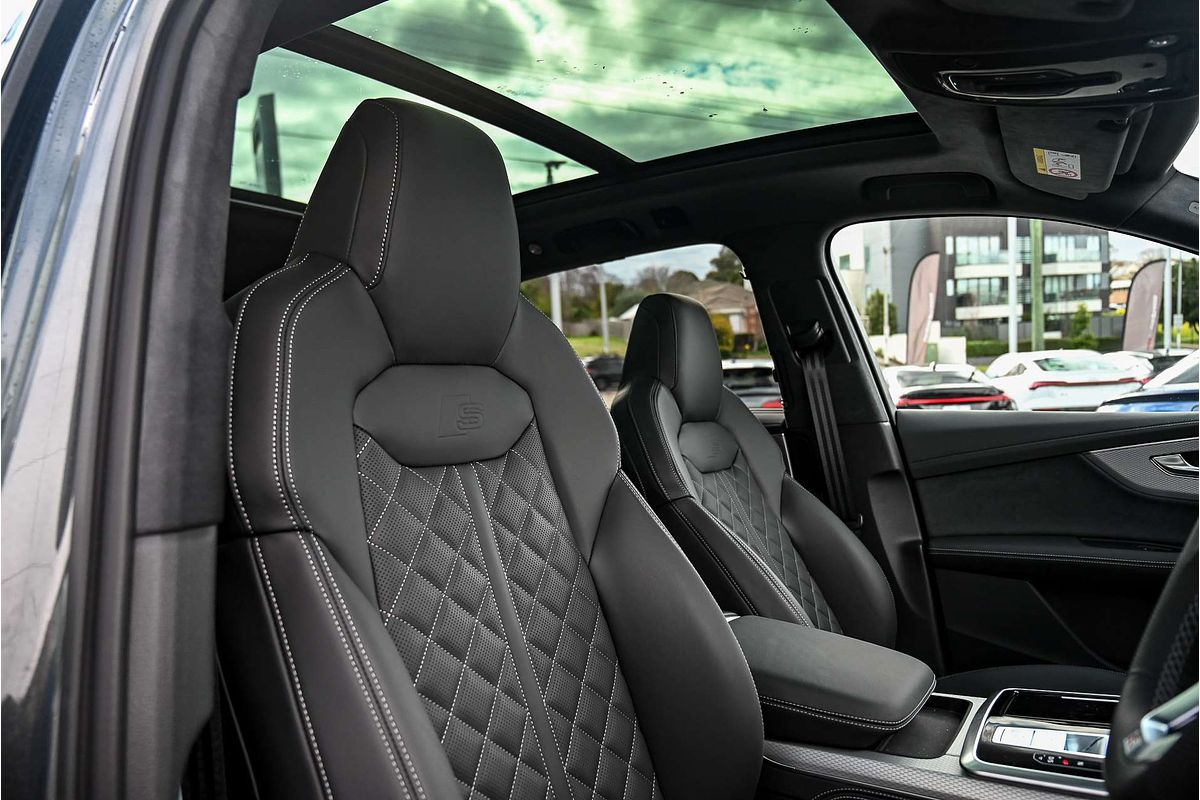 2025 Audi SQ7 TFSI 4M