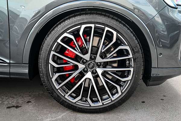 2025 Audi SQ7 TFSI 4M