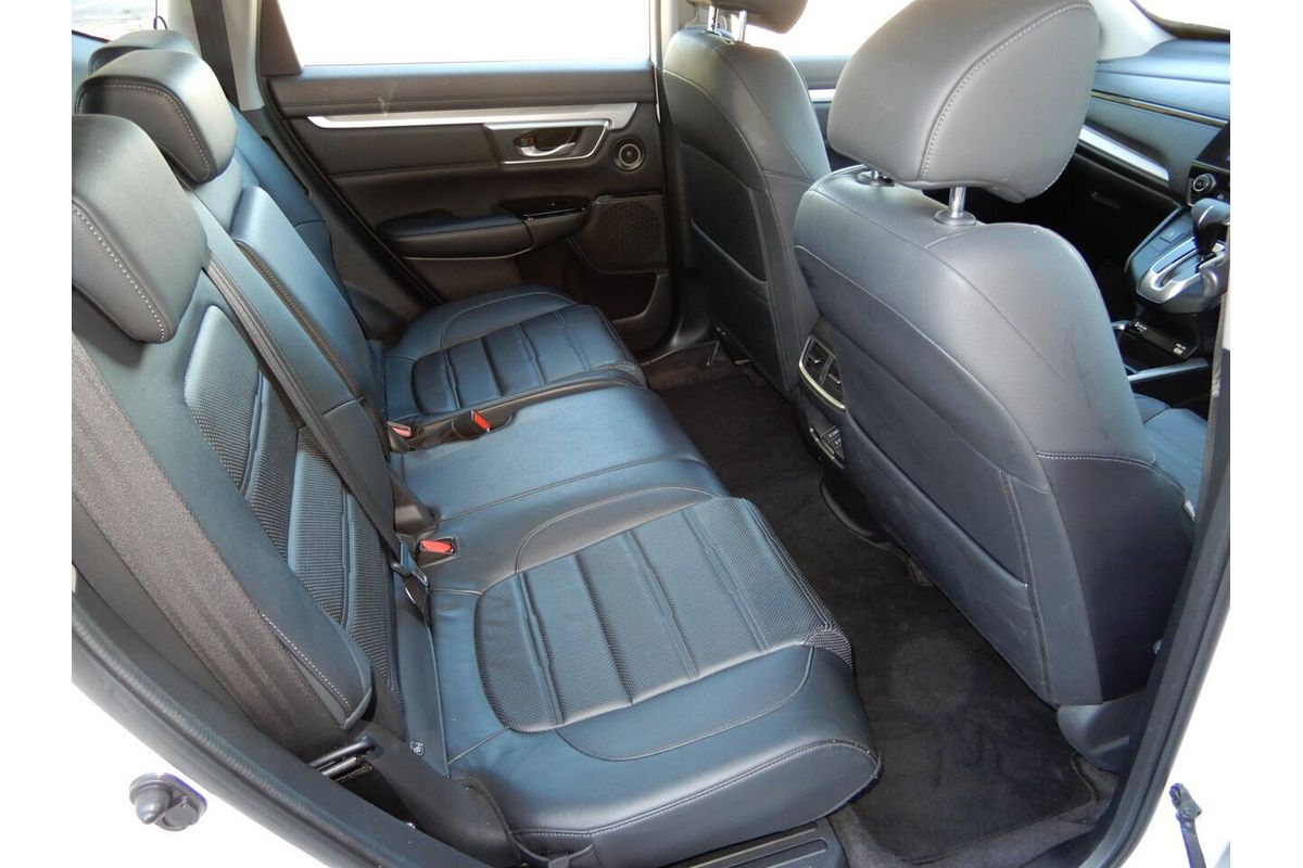 2022 Honda CR-V VTi 7 +Luxe RW