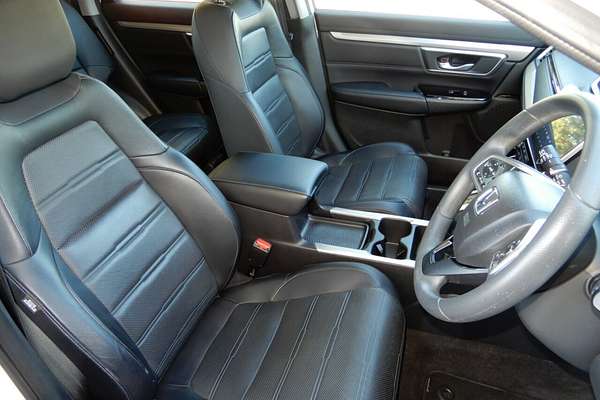 2022 Honda CR-V VTi 7 +Luxe RW