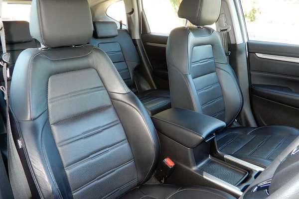2022 Honda CR-V VTi 7 +Luxe RW
