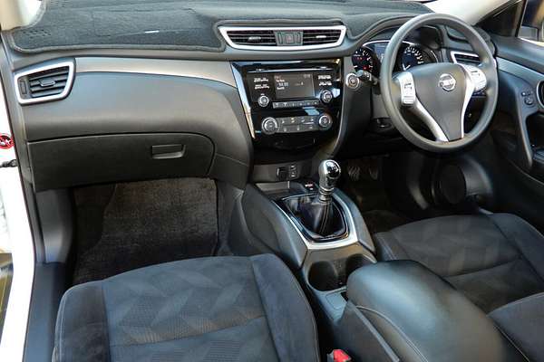 2015 Nissan X-TRAIL ST T32