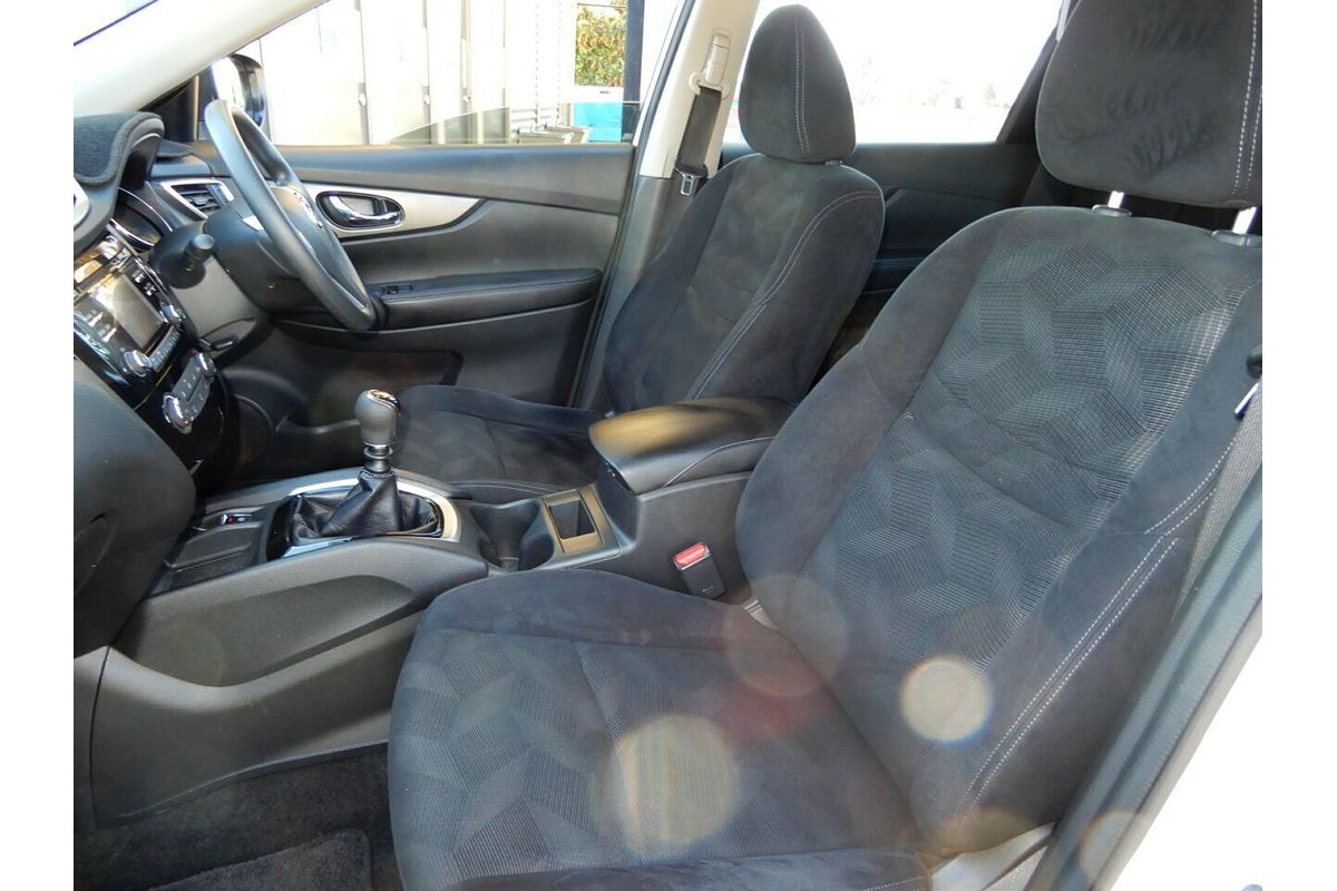 2015 Nissan X-TRAIL ST T32