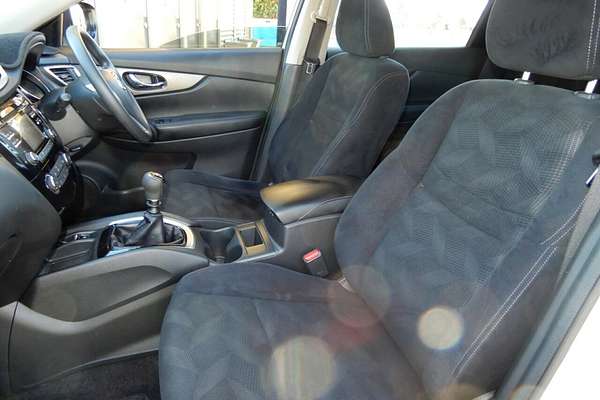 2015 Nissan X-TRAIL ST T32