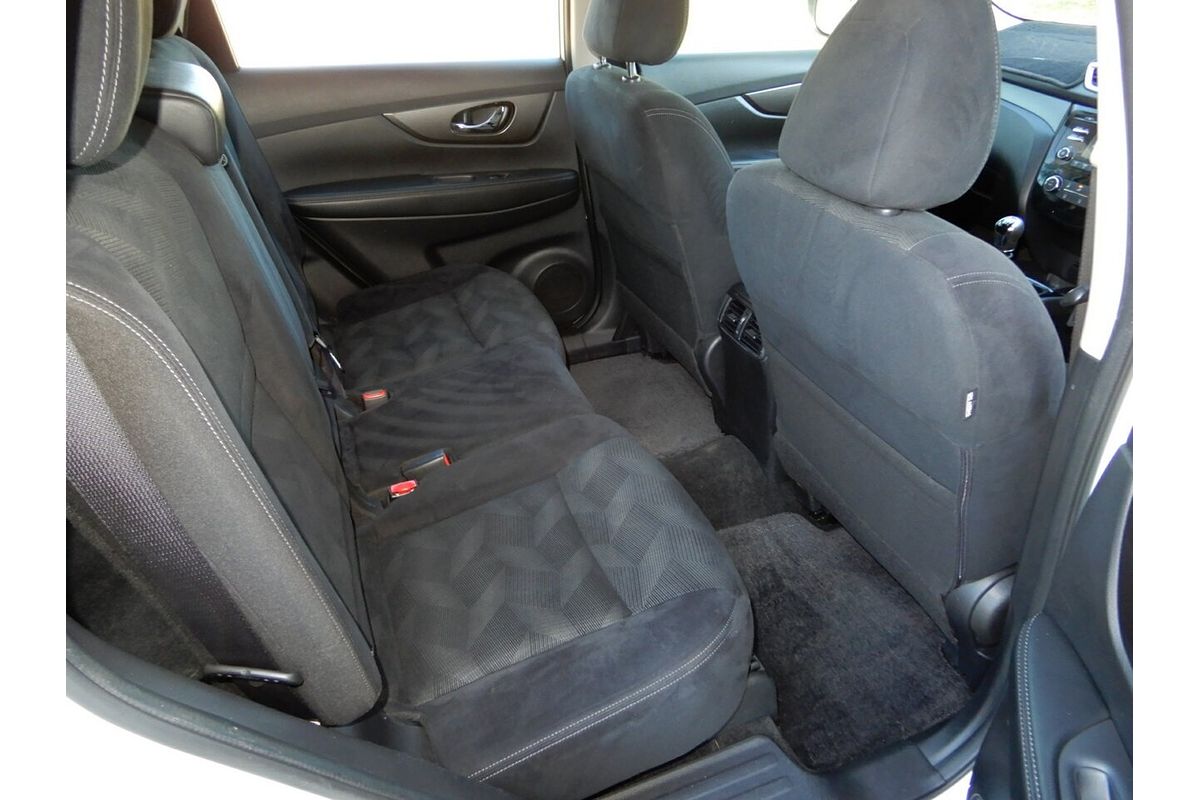 2015 Nissan X-TRAIL ST T32