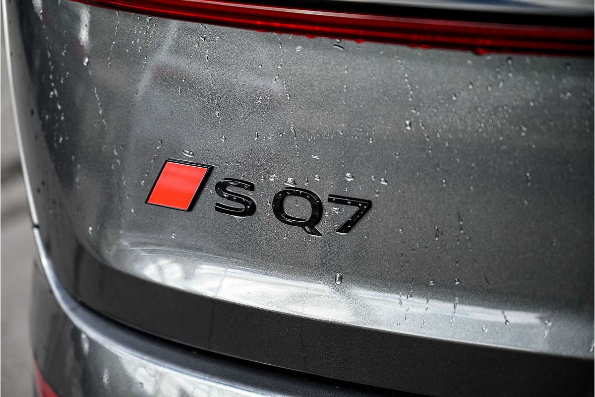 2025 Audi SQ7 TFSI 4M