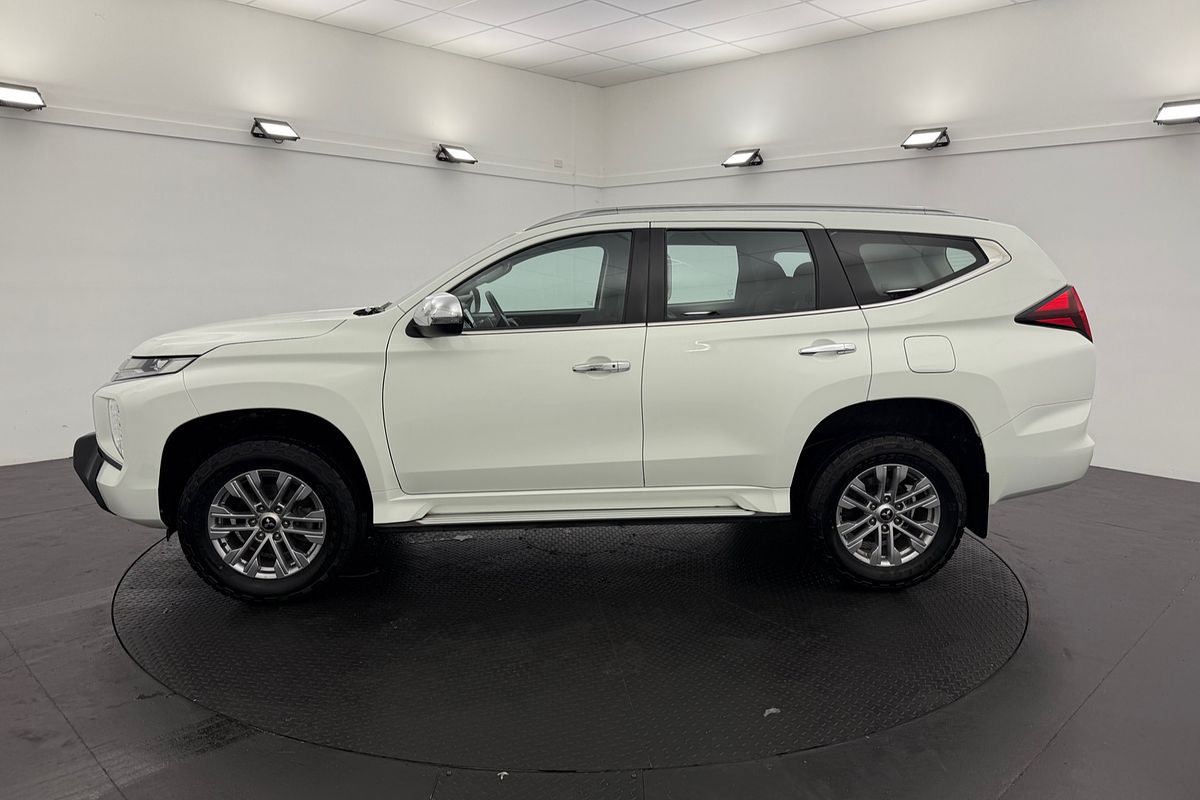 2021 Mitsubishi Pajero Sport GLX QF