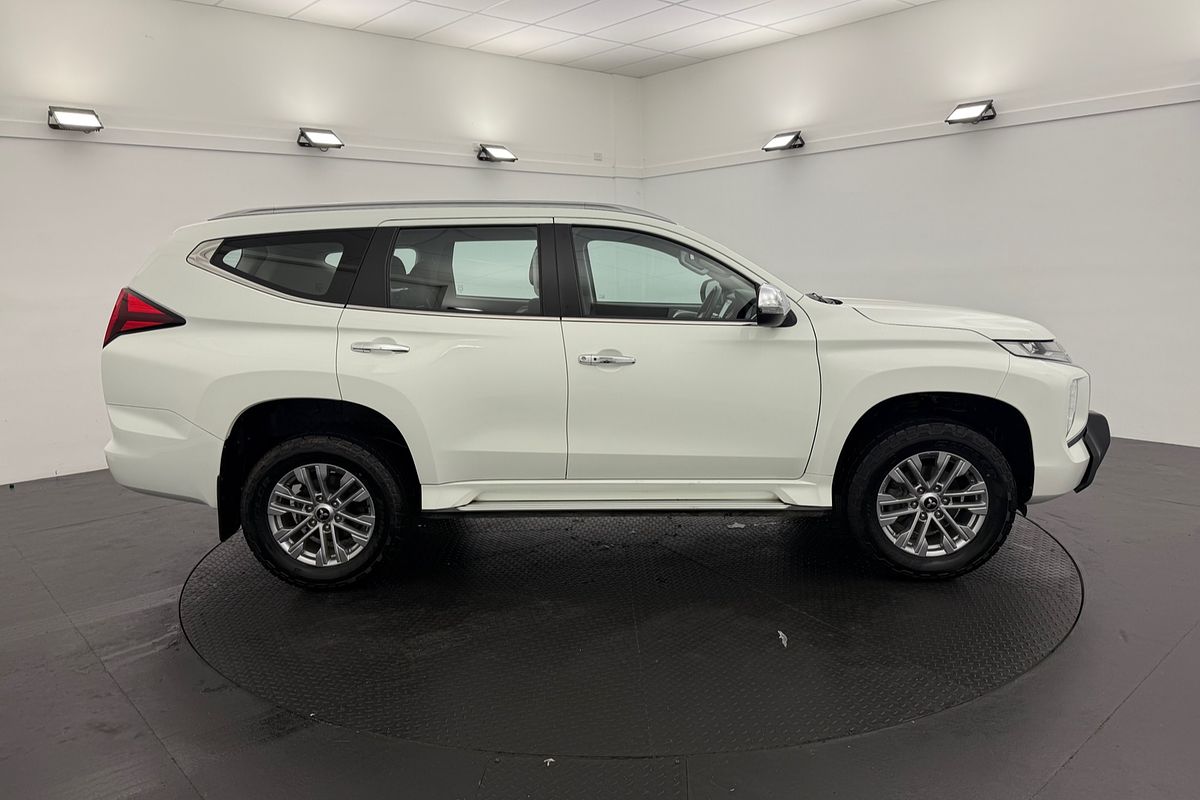 2021 Mitsubishi Pajero Sport GLX QF