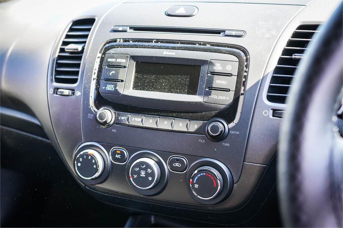 2016 Kia Cerato S YD