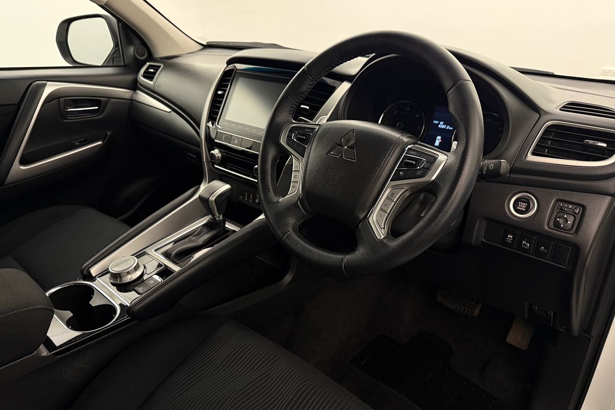 2021 Mitsubishi Pajero Sport GLX QF