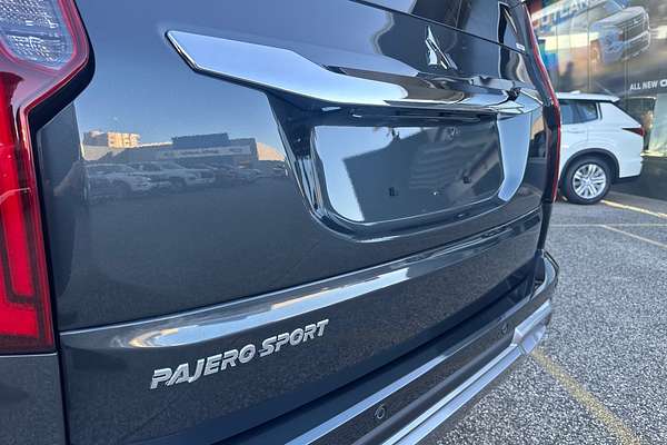 2025 Mitsubishi Pajero Sport Exceed QG