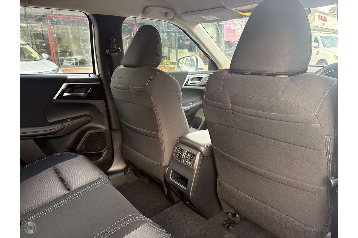 2025 Mitsubishi Outlander ES ZM