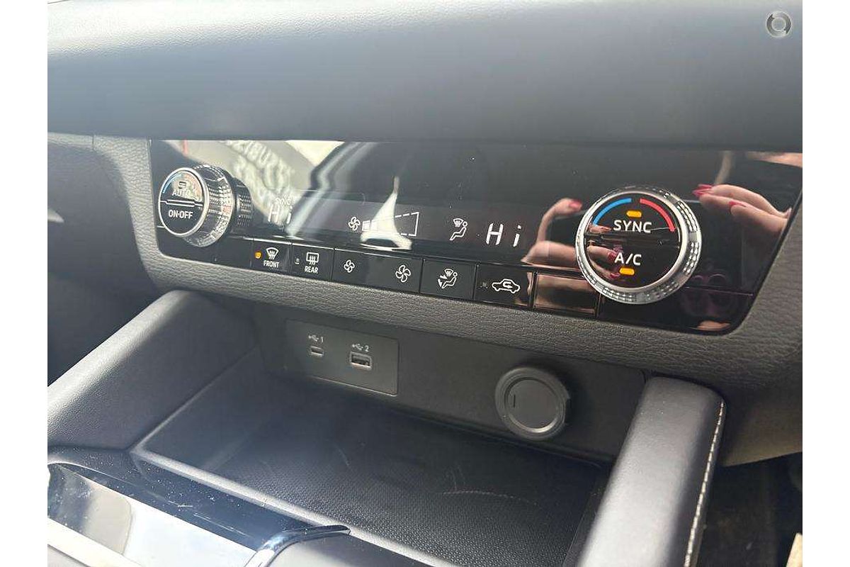 2025 Mitsubishi Outlander ES ZM