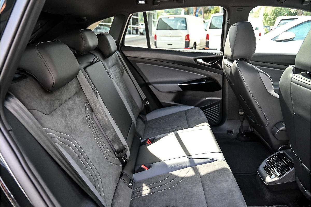 2025 Volkswagen ID.4 Pro E2