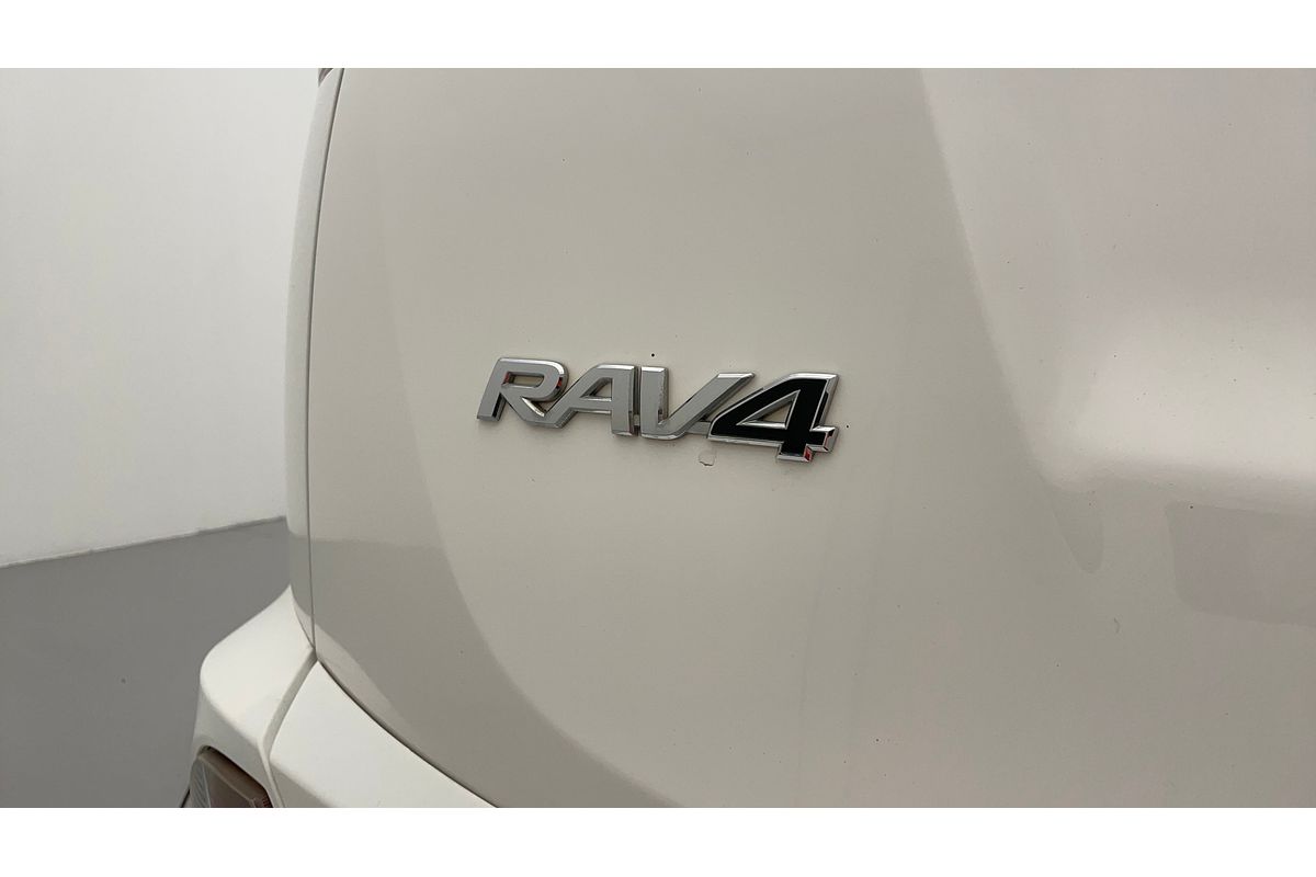 2018 Toyota RAV4 GX ASA44R