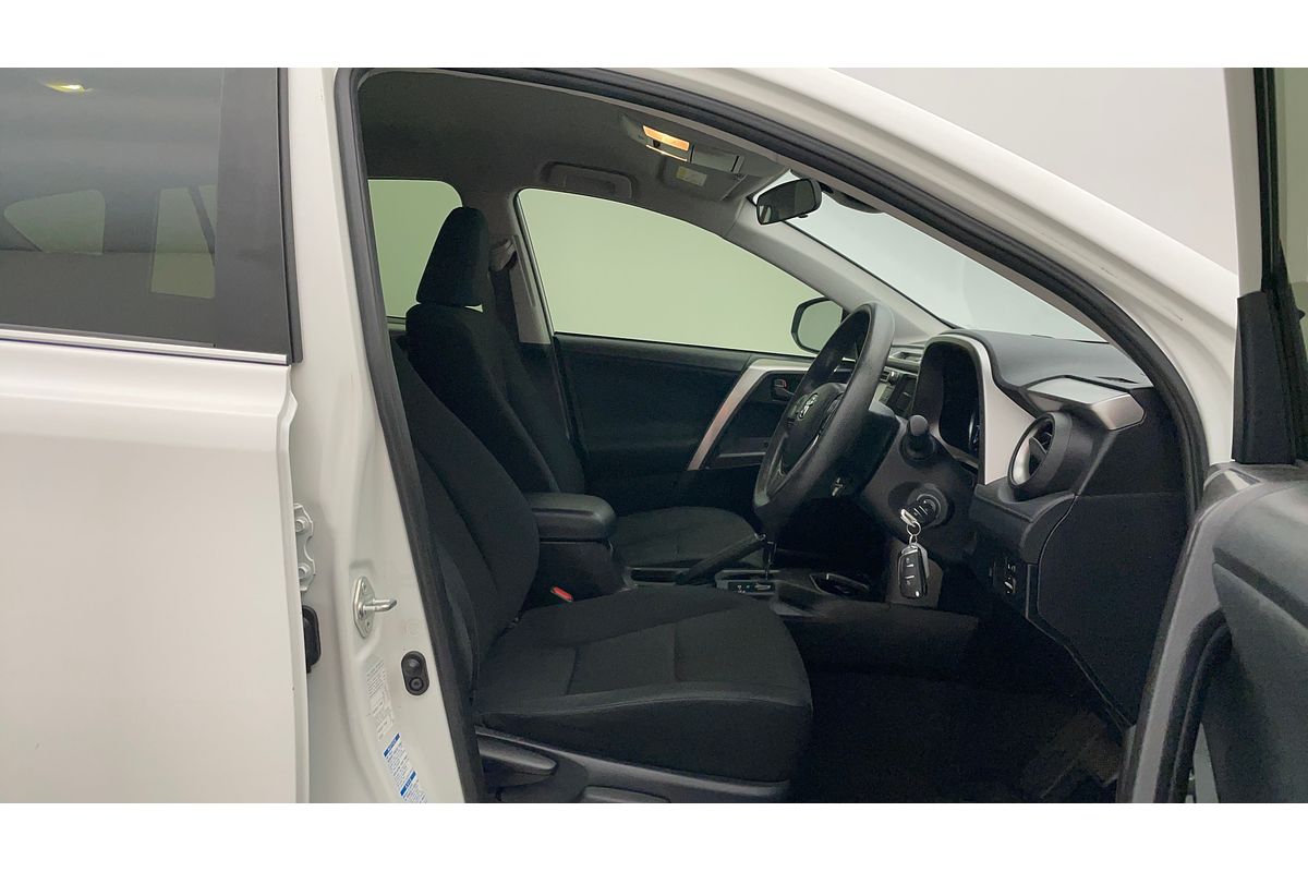 2018 Toyota RAV4 GX ASA44R