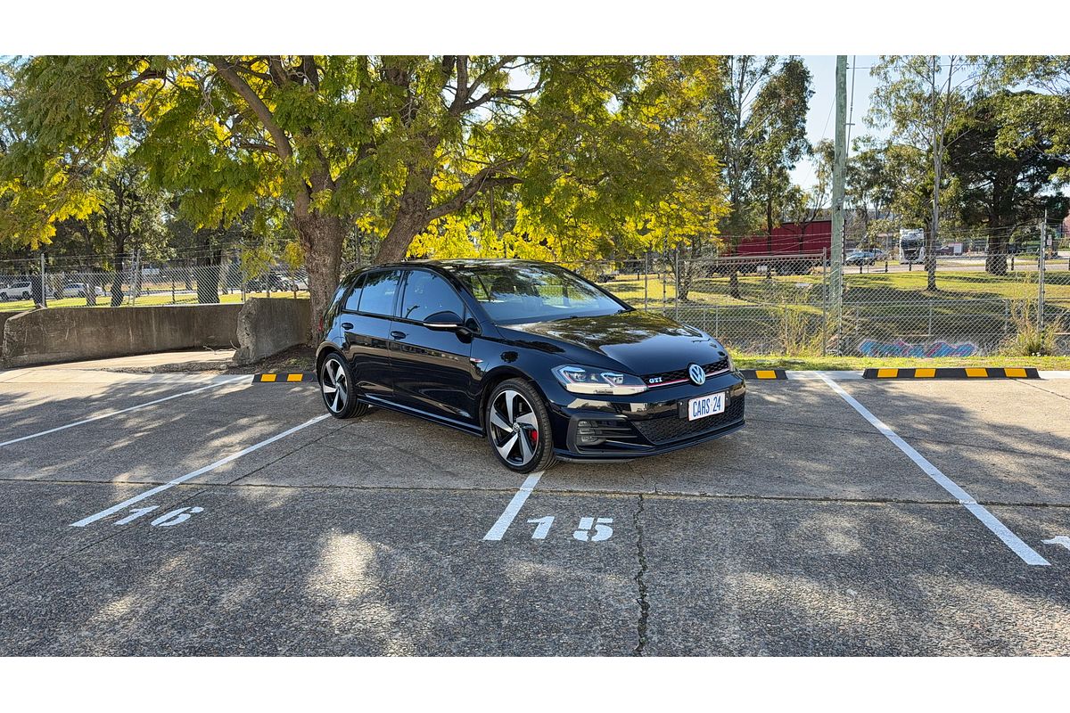 2017 Volkswagen Golf GTI 7.5