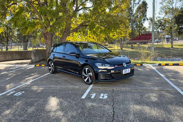 2017 Volkswagen Golf GTI 7.5