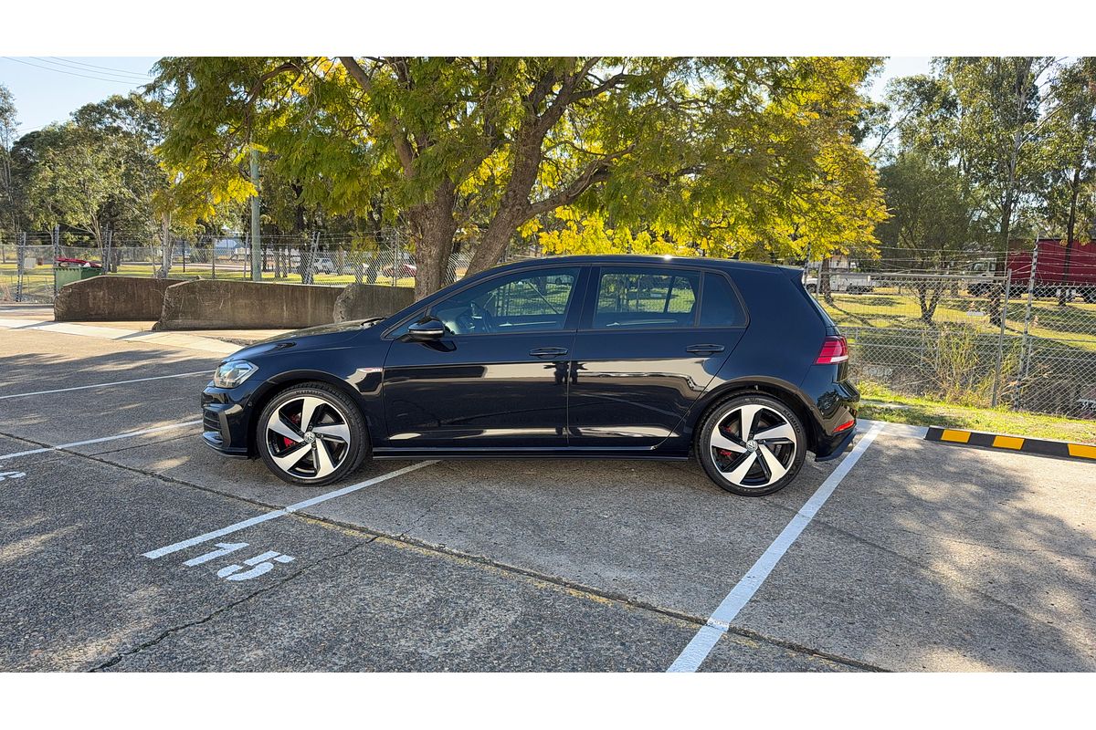 2017 Volkswagen Golf GTI 7.5