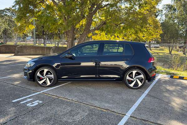 2017 Volkswagen Golf GTI 7.5