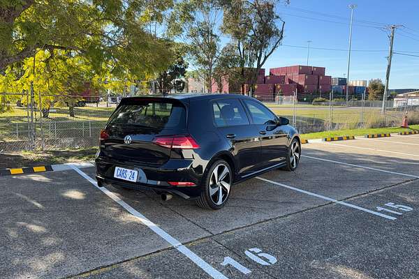 2017 Volkswagen Golf GTI 7.5