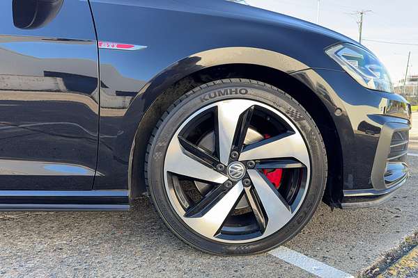 2017 Volkswagen Golf GTI 7.5