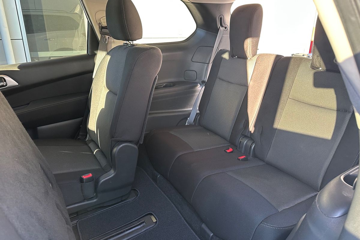 2016 Nissan Pathfinder ST R52 Series II