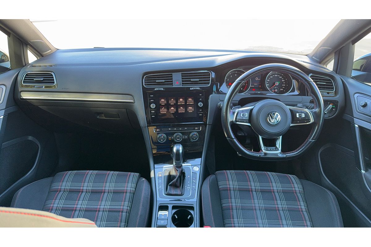 2017 Volkswagen Golf GTI 7.5