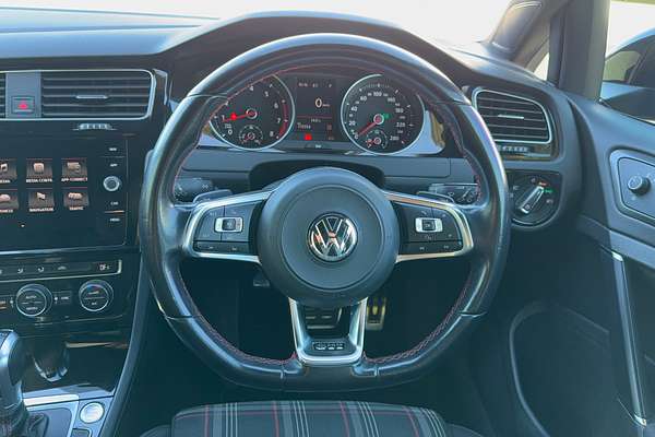 2017 Volkswagen Golf GTI 7.5