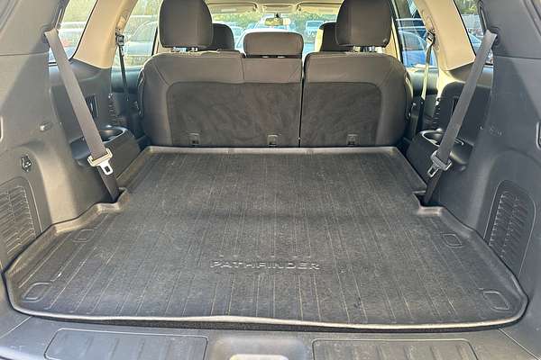 2016 Nissan Pathfinder ST R52 Series II