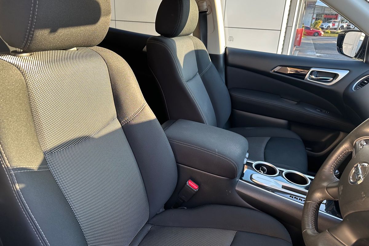2016 Nissan Pathfinder ST R52 Series II