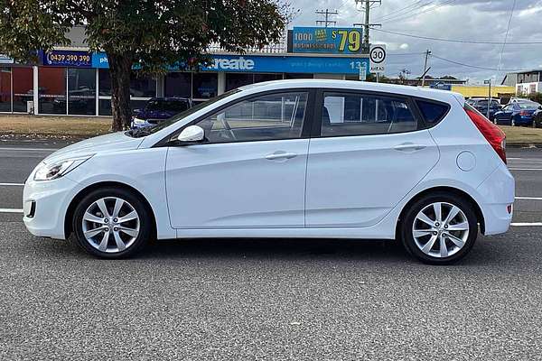 2018 Hyundai Accent Sport RB6