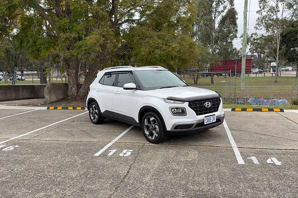 2023 Hyundai Venue Active QX.V5