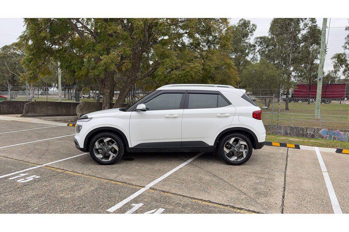 2023 Hyundai Venue Active QX.V5