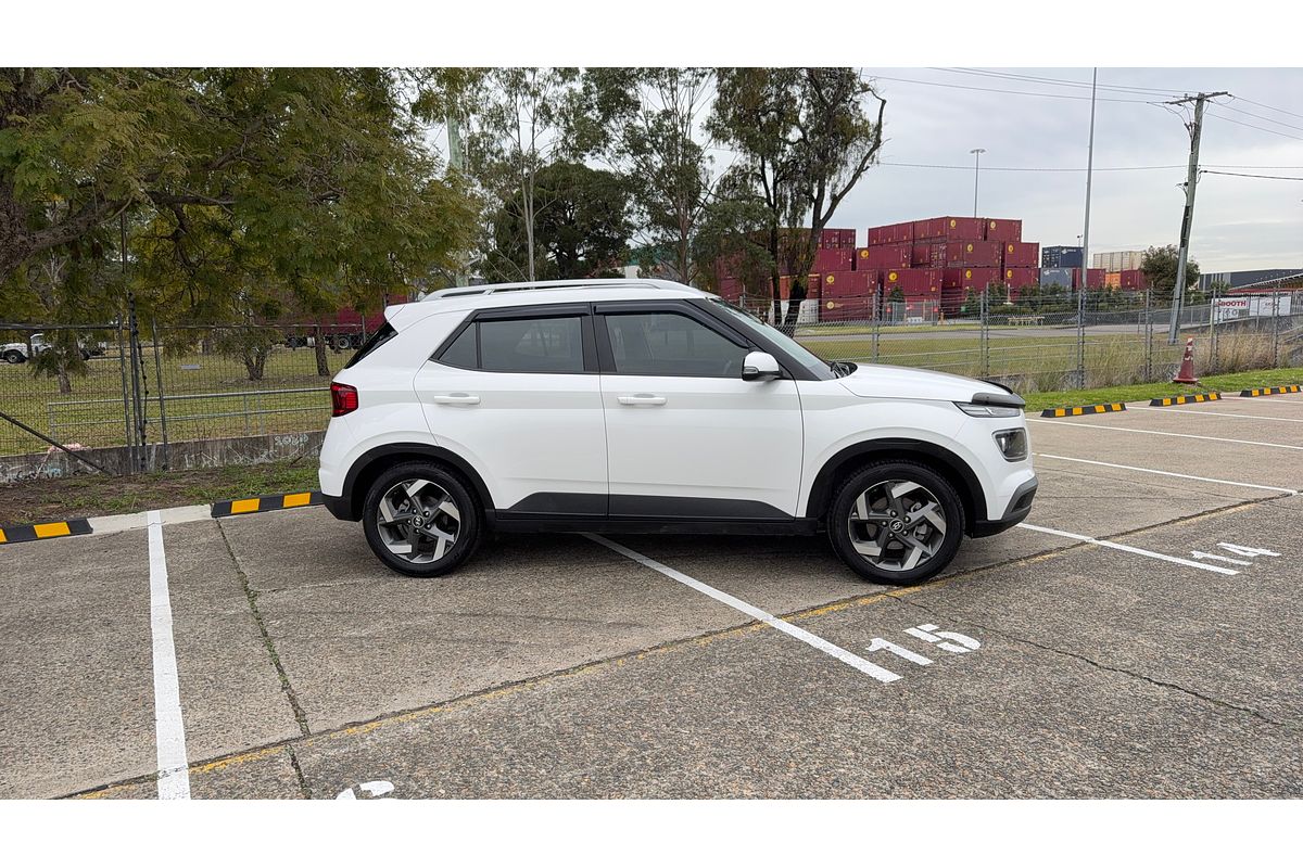 2023 Hyundai Venue Active QX.V5