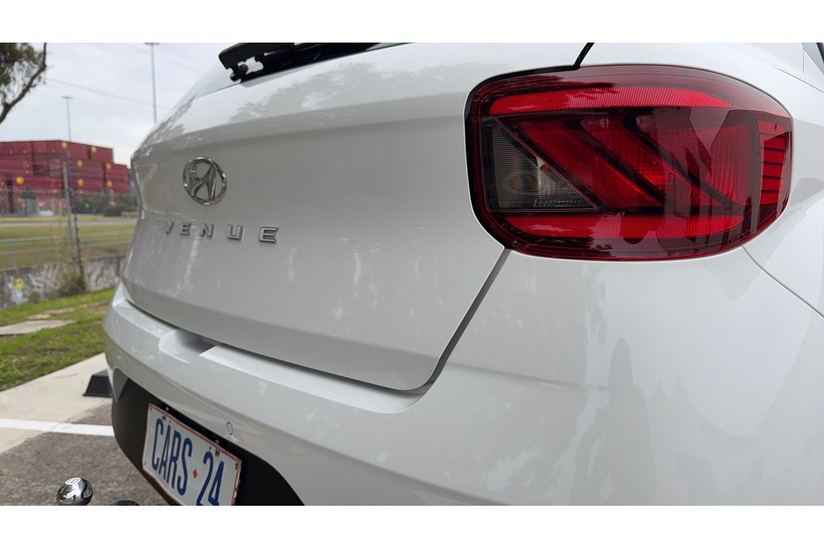 2023 Hyundai Venue Active QX.V5