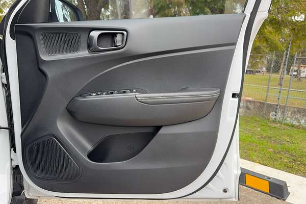 2023 Hyundai Venue Active QX.V5