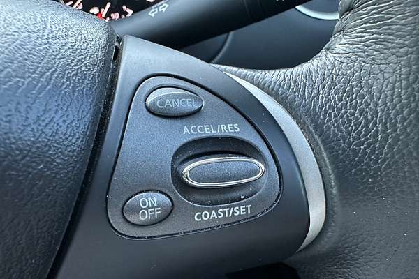 2016 Nissan Pathfinder ST R52 Series II