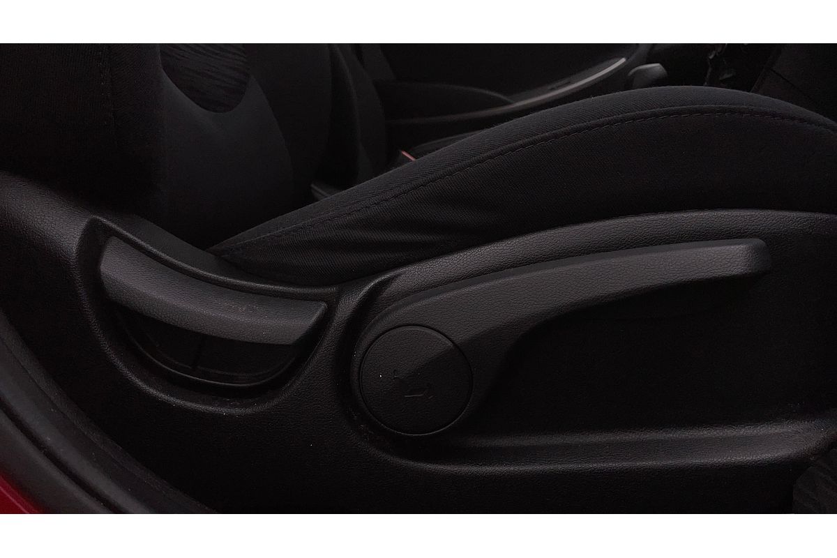 2015 Hyundai Accent Active RB3
