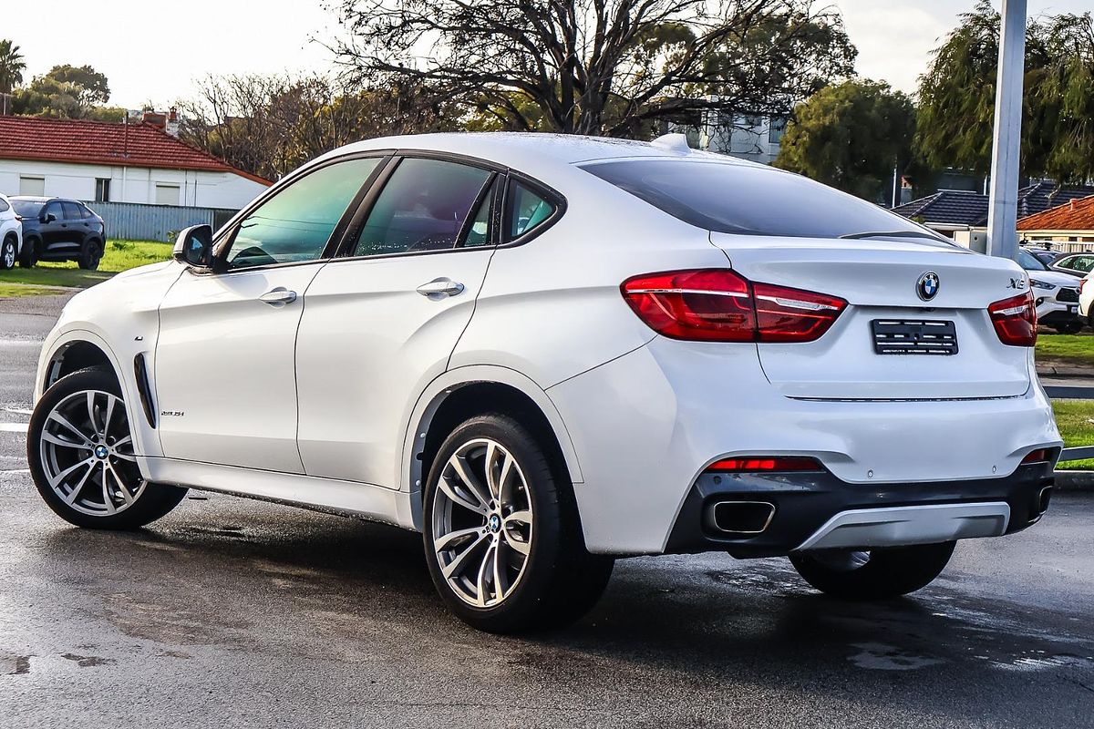 2015 BMW X6 xDrive30d F16