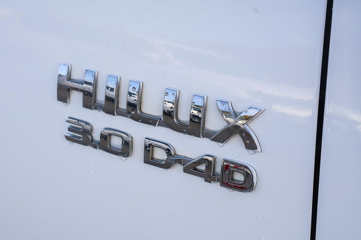 2015 Toyota Hilux SR KUN26R 4X4