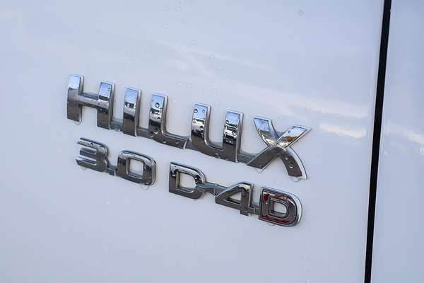 2015 Toyota Hilux SR KUN26R 4X4