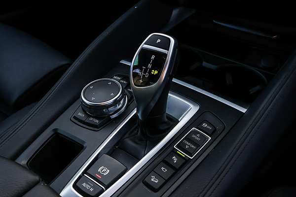 2015 BMW X6 xDrive30d F16